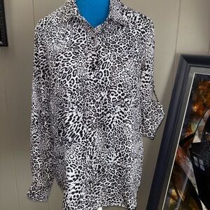 Jones New York Black and White Animal Print Shirt